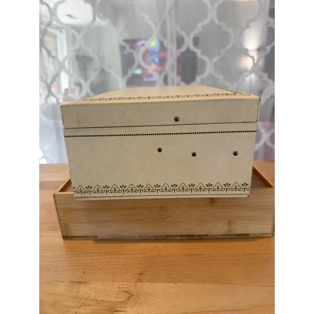 Vintage Cream Faux Leather Multi Tier Jewelry Box Blue Velvet Lilac Satin Lining